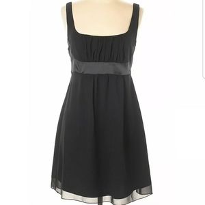 GUESS SLEEVELESS BLACK DRESS